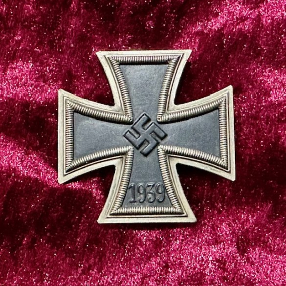 WW2 German Iron Cross EKI 1